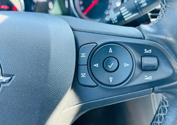 Opel Astra cena 55900 przebieg: 151876, rok produkcji 2019 z Koło małe 742